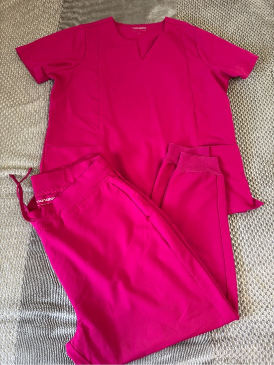 Mandala Pants - Mandala Women's Hot Pink Scrub Top & Jogger Pants Set